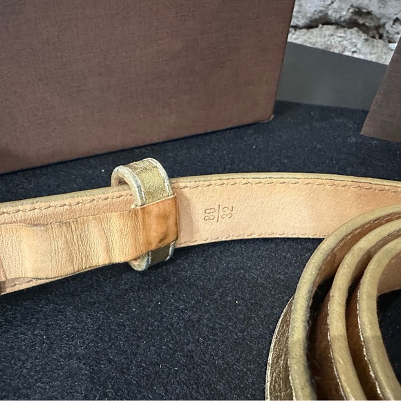 Louis Vuitton belt - Picture 2 of 4